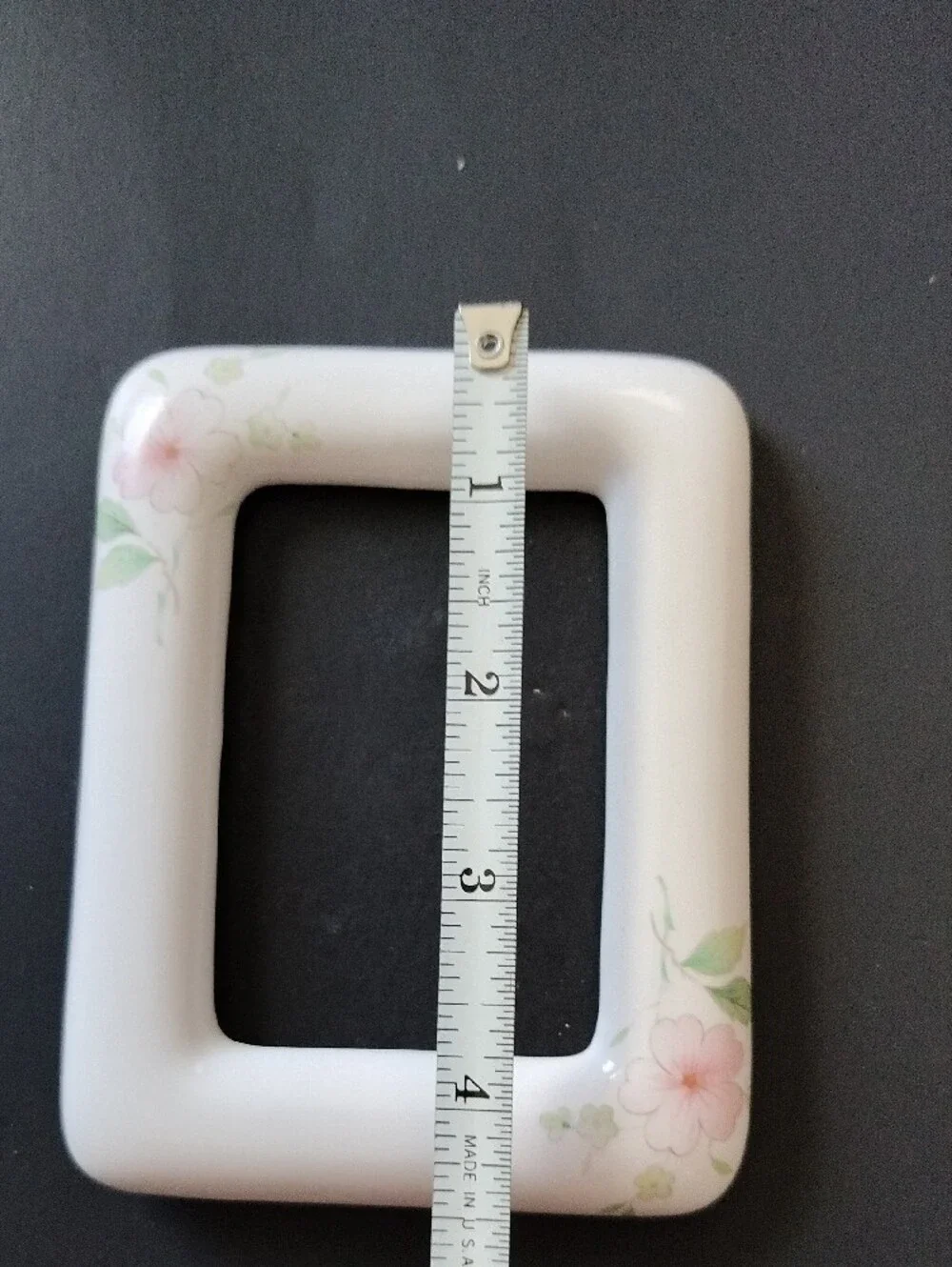 White Floral Ceramic Wall Accent Frame - Soft Pink Flowers